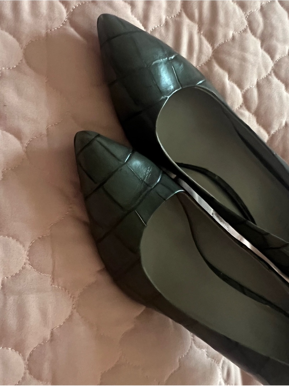 Nine West Black Croc-Embossed Pointed Ballet Flats